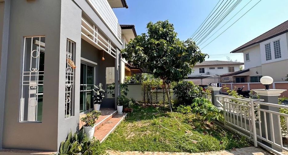 For rent 3 bedrooms house in Si Racha, Chonburi