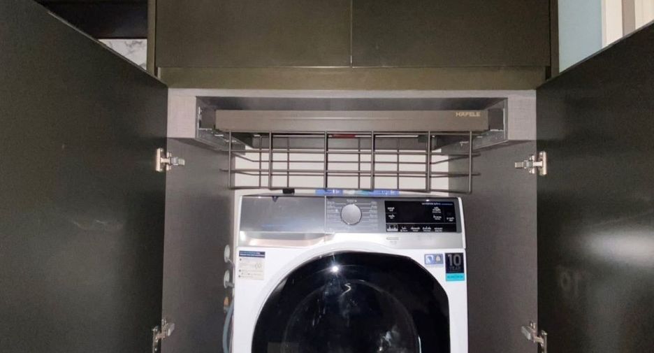 Продажа 2 спальни кондо в Щаттхана, Бангкок