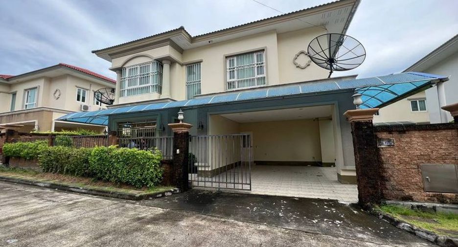 For rent and for sale 3 bedrooms house in Si Racha, Chonburi