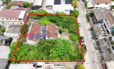 For sale 4 bedrooms house in Bang Sue, Bangkok