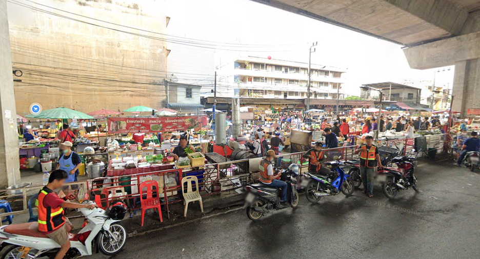 À vendre 4 chambres maison à Bang Sue, Bangkok