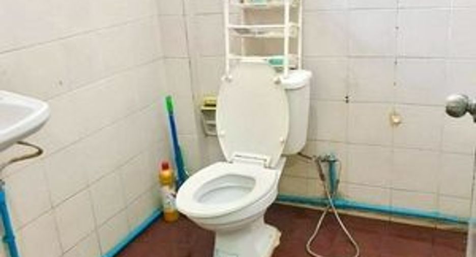 For sale 2 bedrooms townhouse in Lat Krabang, Bangkok