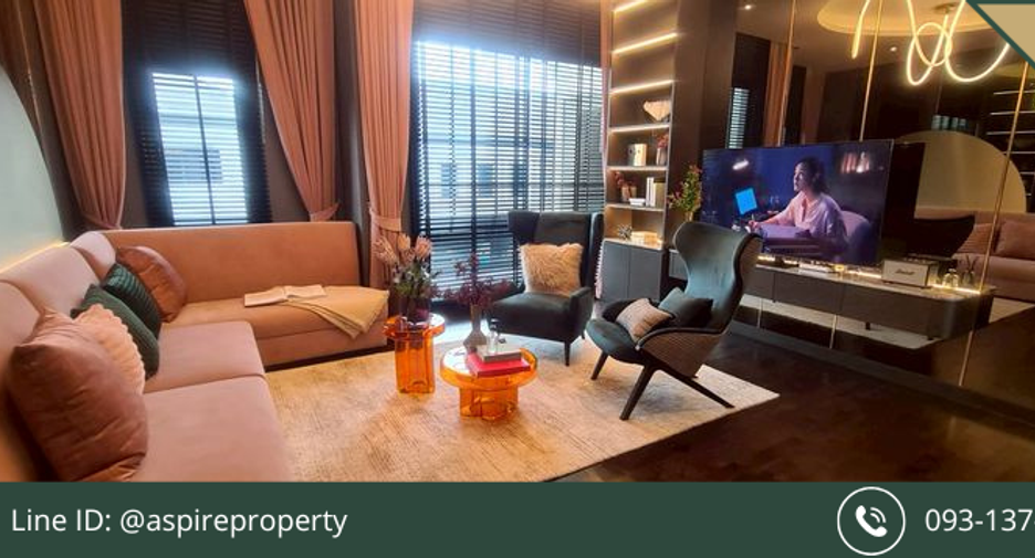 For sale 4 bedrooms house in Lat Krabang, Bangkok