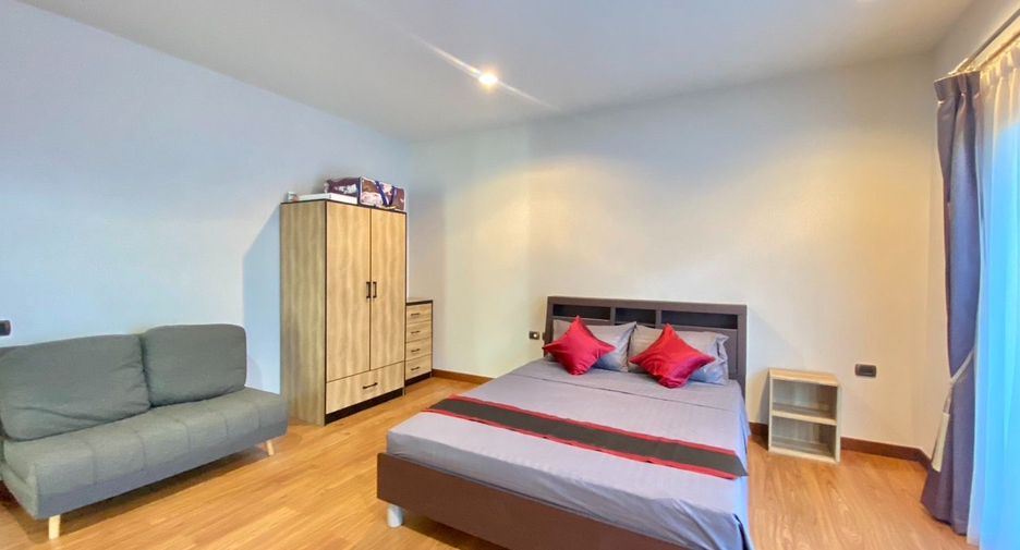 For rent 3 bedrooms villa in Huay Yai, Pattaya