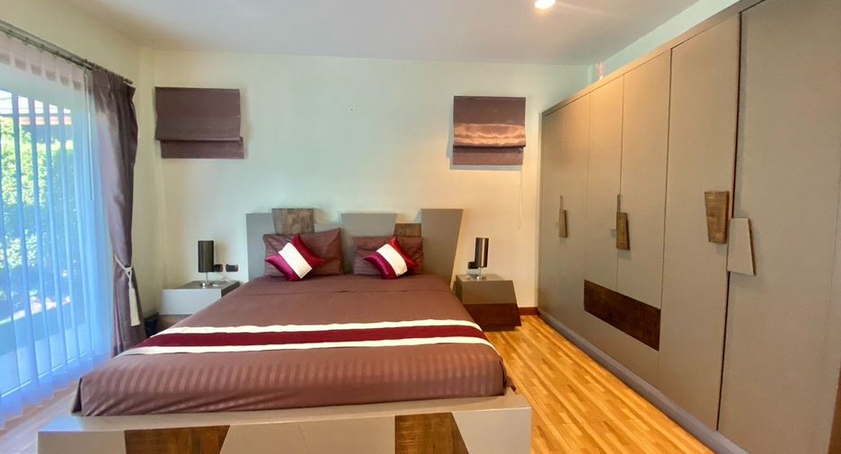 For rent 3 bedrooms villa in Huay Yai, Pattaya