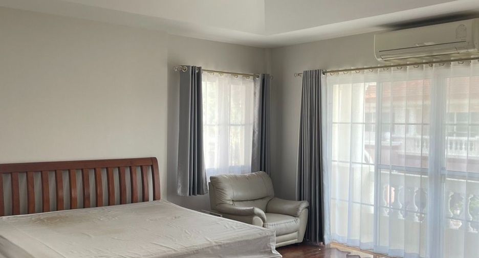 For rent 4 bedrooms house in Prawet, Bangkok