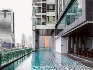 For sale 1 bed condo in Khlong San, Bangkok