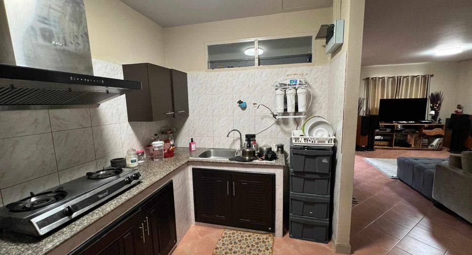 Casa adosada en venta de 3 habitaciones en Wang Noi, Phra Nakhon Si Ayutthaya