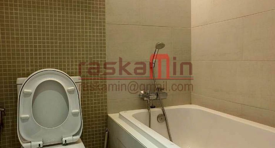 For rent and for sale 1 bed condo in Si Racha, Chonburi