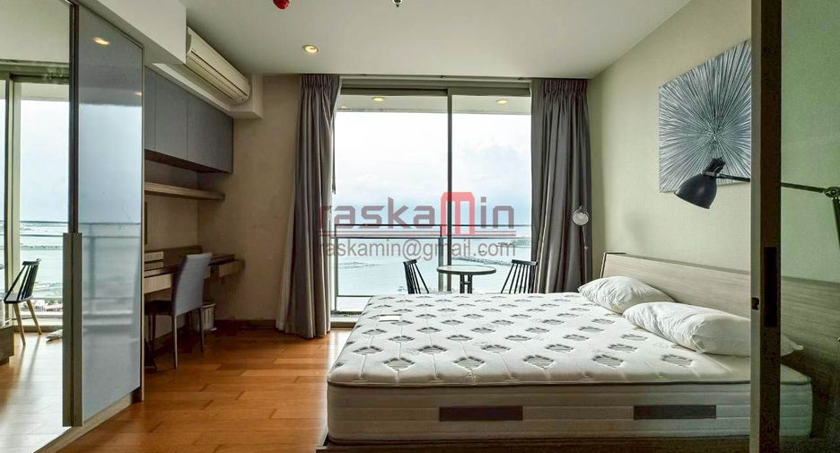 For rent and for sale 1 bed condo in Si Racha, Chonburi