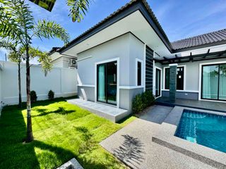 For rent 3 Beds villa in Bang Lamung, Chonburi