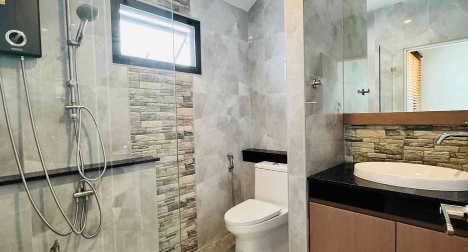 Villa zur Miete mit 3 Zimmer in Bang Lamung, Chonburi