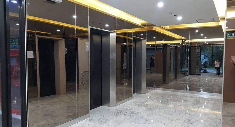 À vendre 1 chambre condo à Si Racha, Chonburi