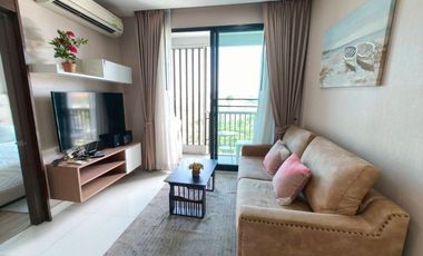 出售 1 卧室 公寓 在 Si Racha, Chon Buri