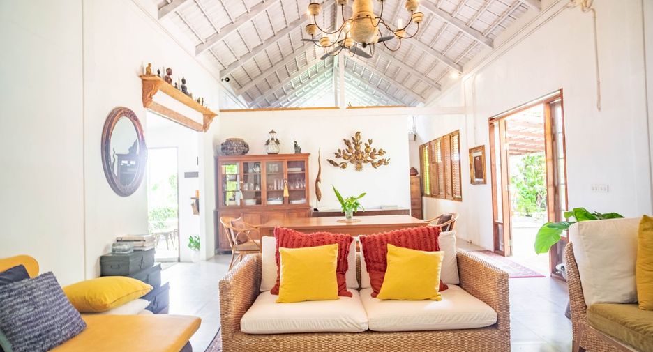 For sale 4 bedrooms house in Klaeng, Rayong