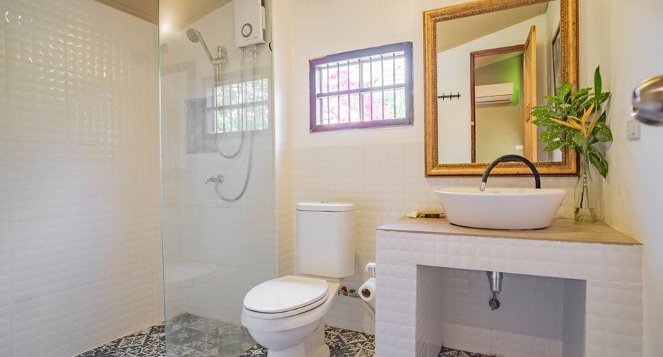 For sale 4 bedrooms house in Klaeng, Rayong