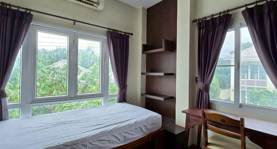 For rent 3 bedrooms house in Mueang Chiang Mai, Chiang Mai
