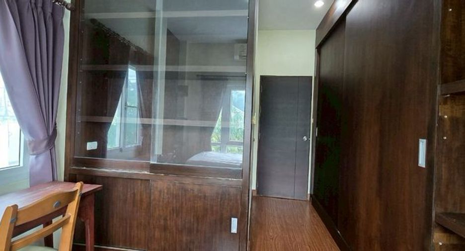 For rent 3 bedrooms house in Mueang Chiang Mai, Chiang Mai