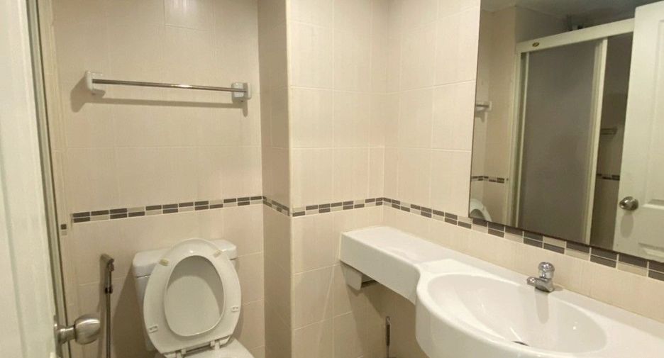 Condo en venta de 1 habitaciones en Bang Phlat, Bangkok