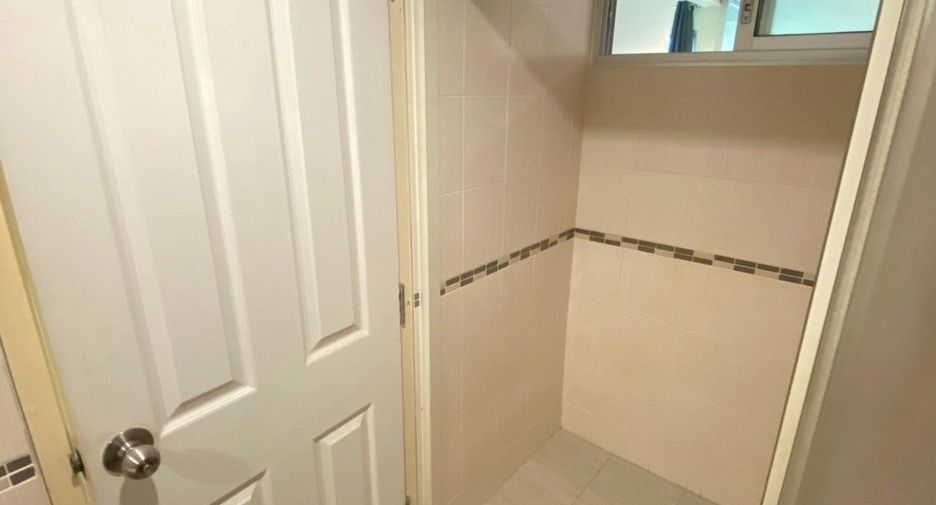 Condo en venta de 1 habitaciones en Bang Phlat, Bangkok