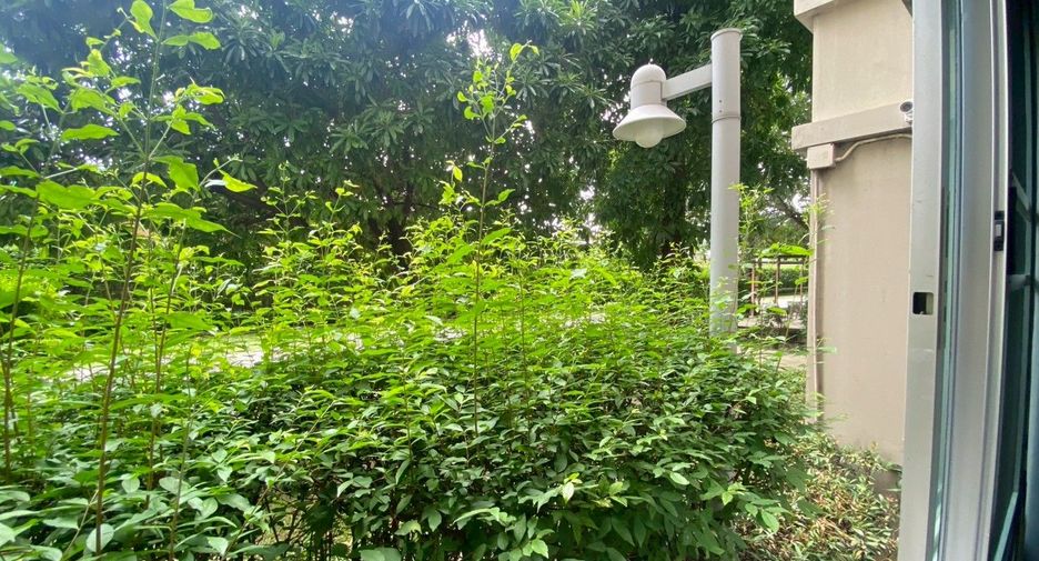 Condo en venta de 1 habitaciones en Bang Phlat, Bangkok