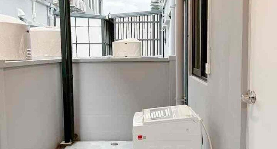 For rent 3 bedrooms house in Bang Phli, Samut Prakan