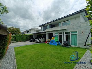 For sale 4 bedrooms house in Sai Mai, Bangkok