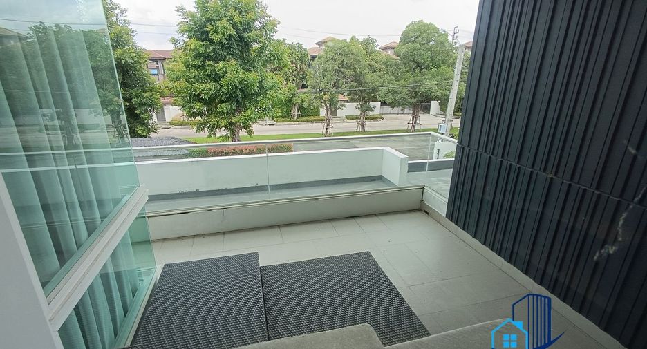 For sale 4 bedrooms house in Sai Mai, Bangkok