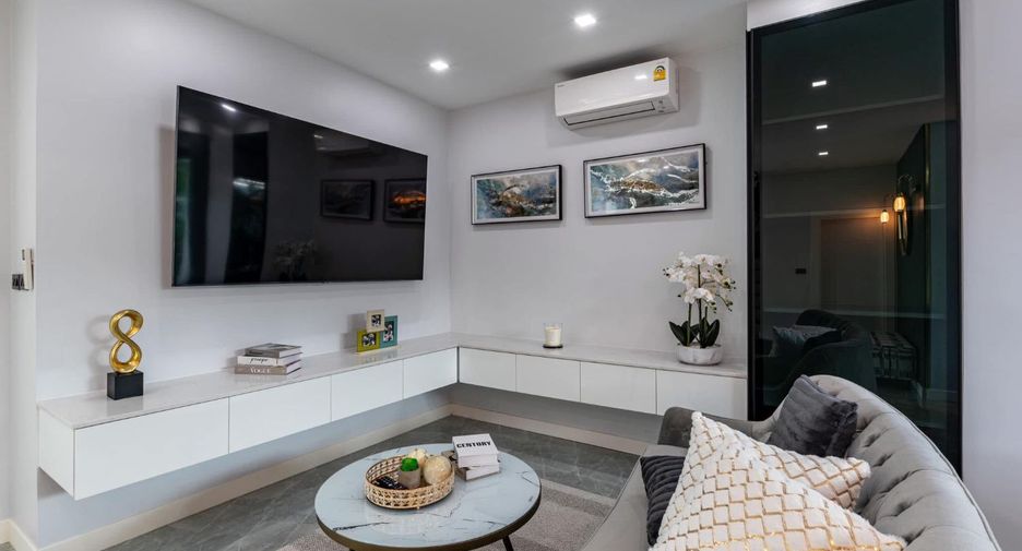 Villa zum Kauf mit 5 Zimmer in Bang Lamung, Chonburi
