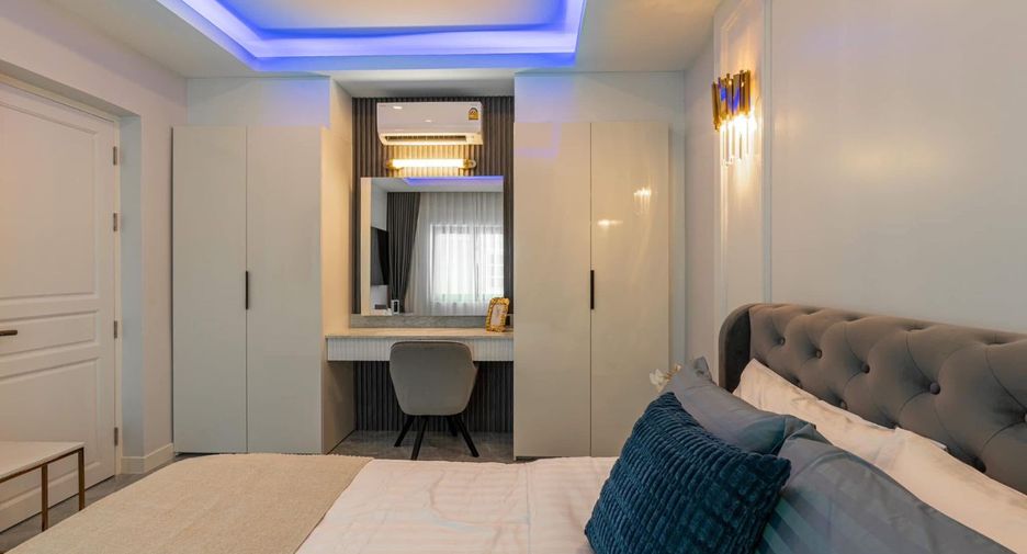 Villa zum Kauf mit 5 Zimmer in Bang Lamung, Chonburi