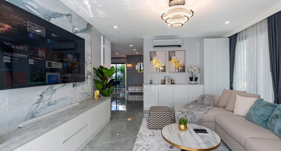 Villa zum Kauf mit 5 Zimmer in Bang Lamung, Chonburi