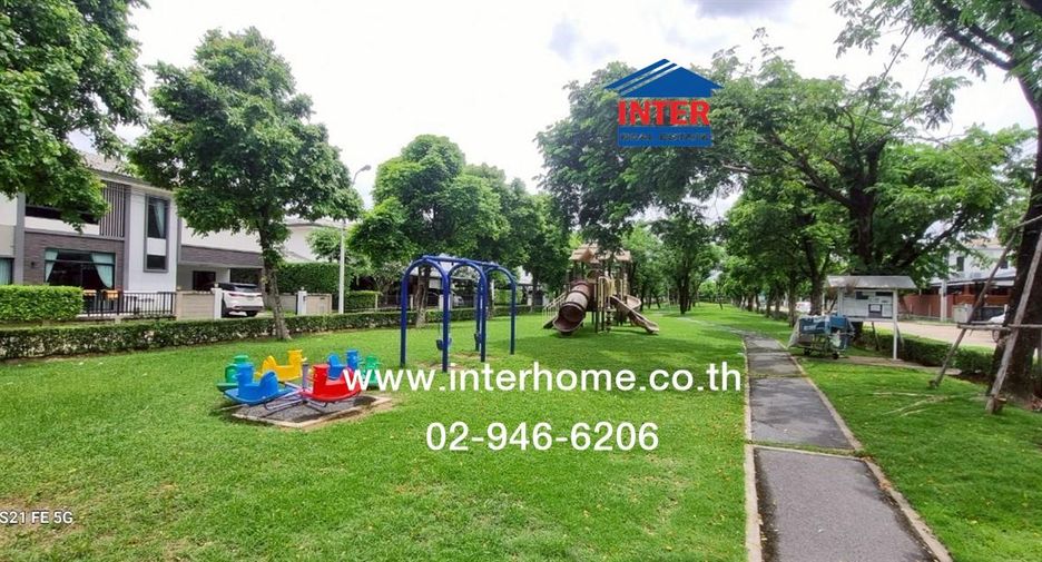 For rent and for sale 3 bedrooms house in Khlong Sam Wa, Bangkok