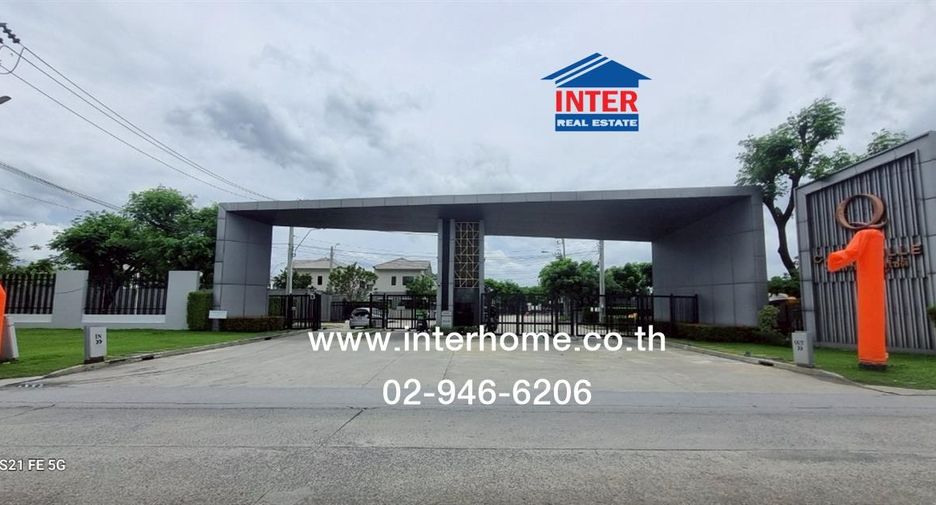 For rent and for sale 3 bedrooms house in Khlong Sam Wa, Bangkok