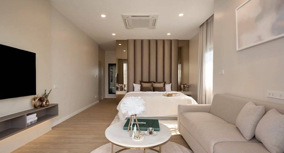 For sale 5 bedrooms house in Mueang Chiang Mai, Chiang Mai