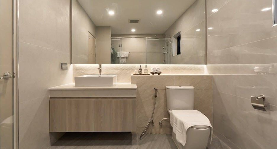 For sale 5 bedrooms house in Mueang Chiang Mai, Chiang Mai