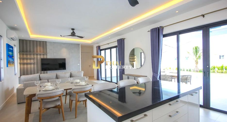 For sale 3 bedrooms villa in Hua Hin, Prachuap Khiri Khan