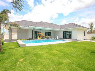 For sale 3 bedrooms villa in Hua Hin, Prachuap Khiri Khan