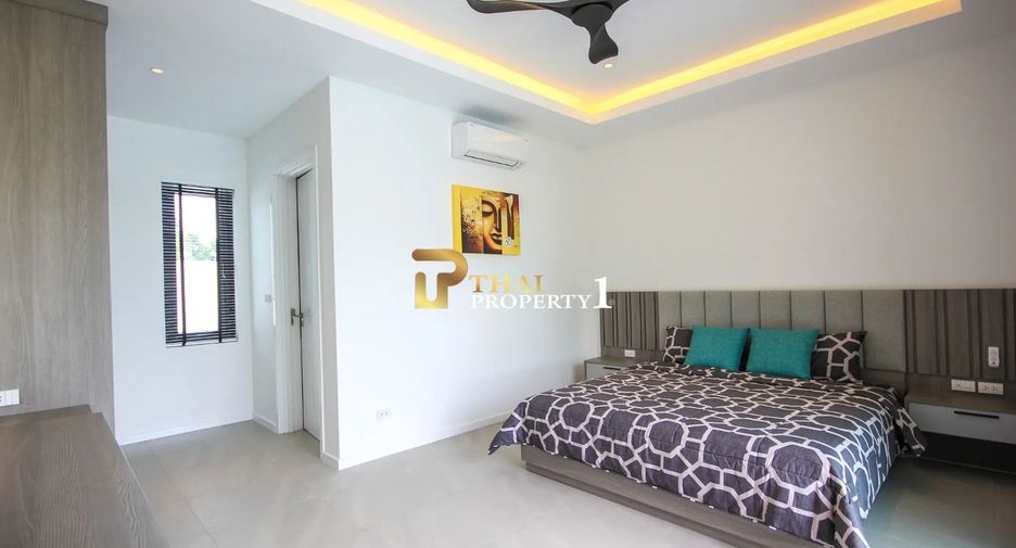 For sale 3 bedrooms villa in Hua Hin, Prachuap Khiri Khan
