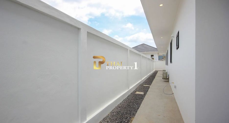 For sale 3 bedrooms villa in Hua Hin, Prachuap Khiri Khan