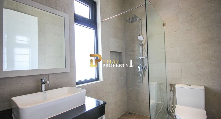 For sale 3 bedrooms villa in Hua Hin, Prachuap Khiri Khan