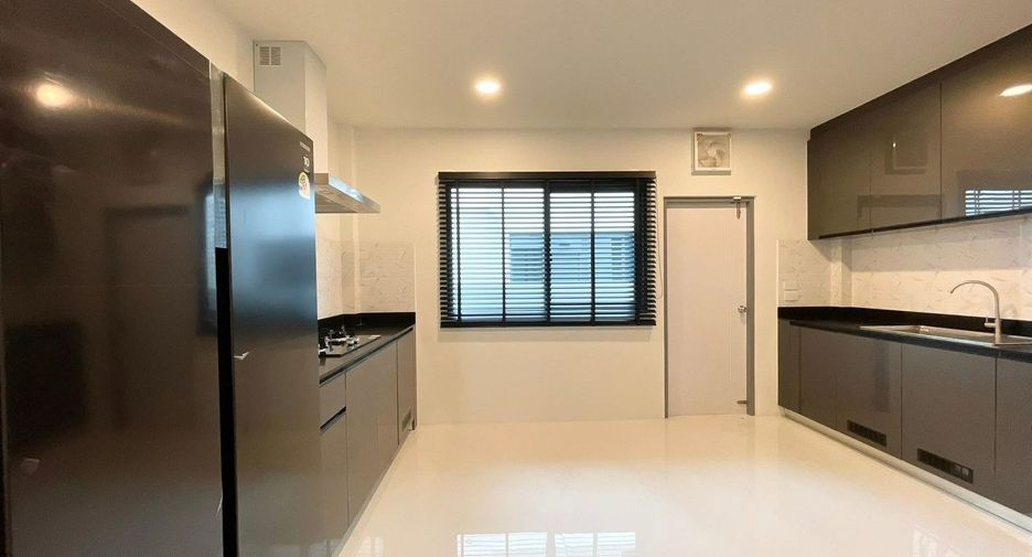 ให้เช่า 6 ห้องนอน บ้านเดี่ยว ใน บางพลี, สมุทรปราการ