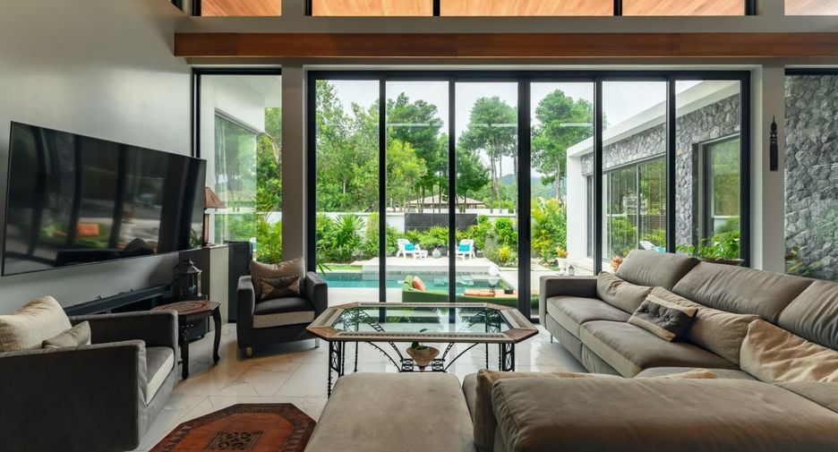 For sale 4 bedrooms villa in Thalang, Phuket