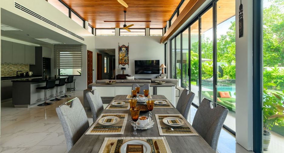 For sale 4 bedrooms villa in Thalang, Phuket