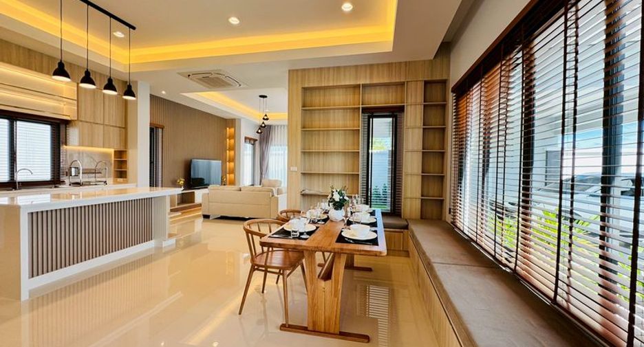 For rent 3 bedrooms house in Bang Lamung, Chonburi