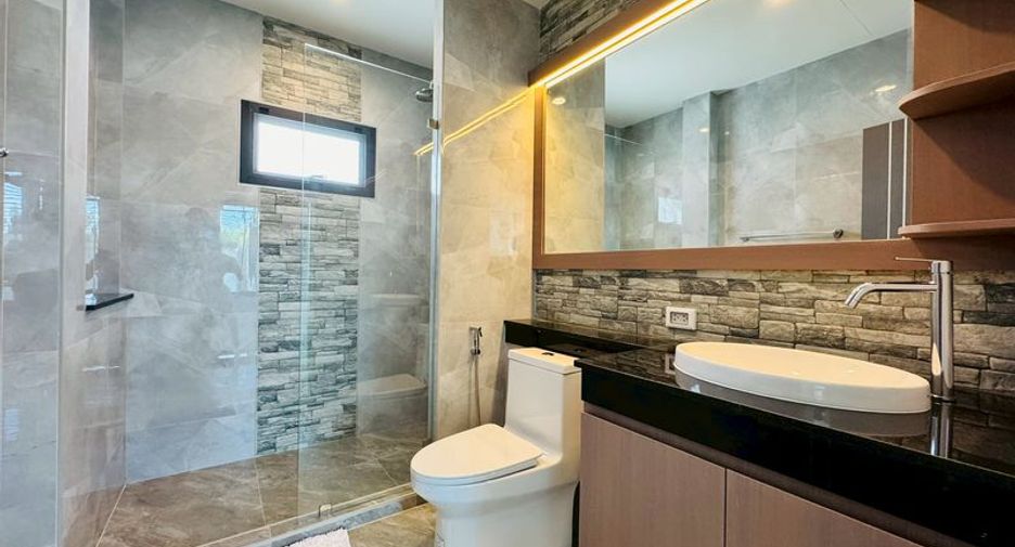 For rent 3 bedrooms house in Bang Lamung, Chonburi