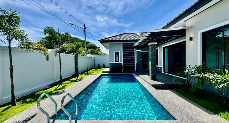 For rent 3 bedrooms house in Bang Lamung, Chonburi