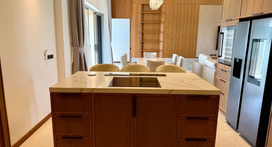 For sale 4 bedrooms villa in Thalang, Phuket