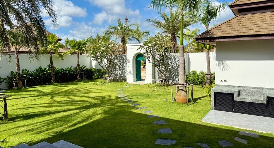 For sale 4 bedrooms villa in Thalang, Phuket