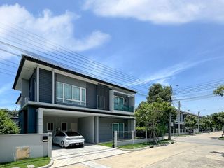 出售 4 卧室 独立屋 在 Bang Phli, Samut Prakan