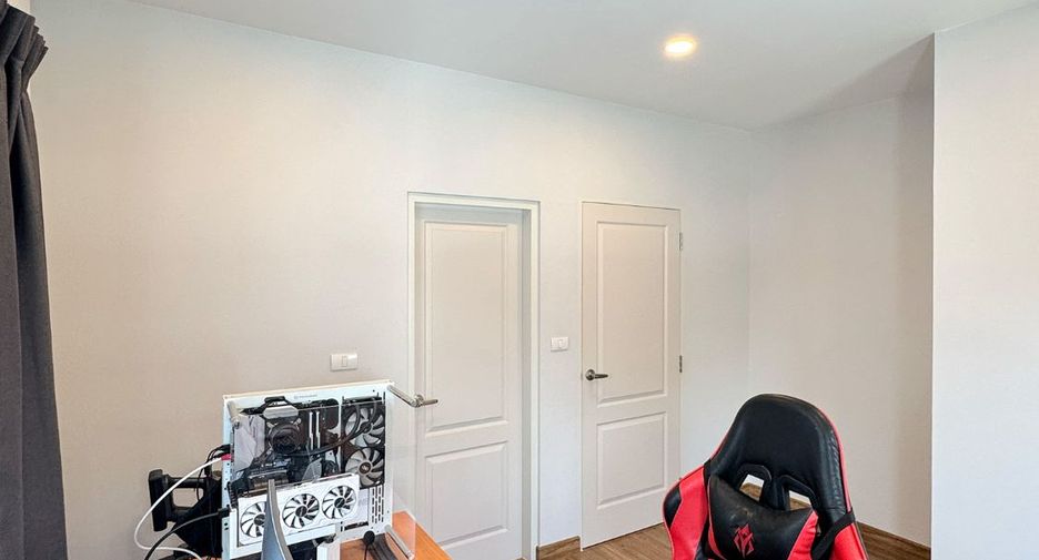 Haus zum Kauf mit 4 Zimmer in Bang Phli, Samut Prakan